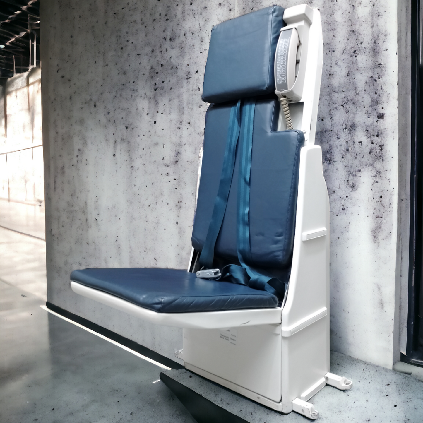 British Airways Boeing 747 G-BYGC Single Flight Attendant Seats Jump Seat BOAC Retro Livery