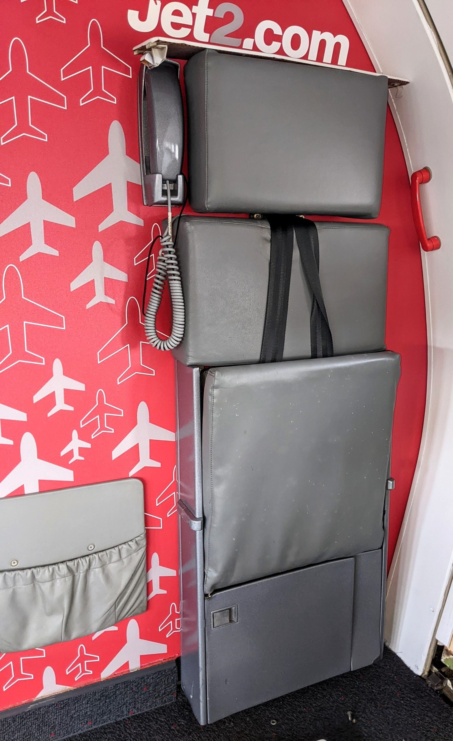 Boeing 757 Jet2 G-LSAB Flight Attendant Single Seat Jump Seat