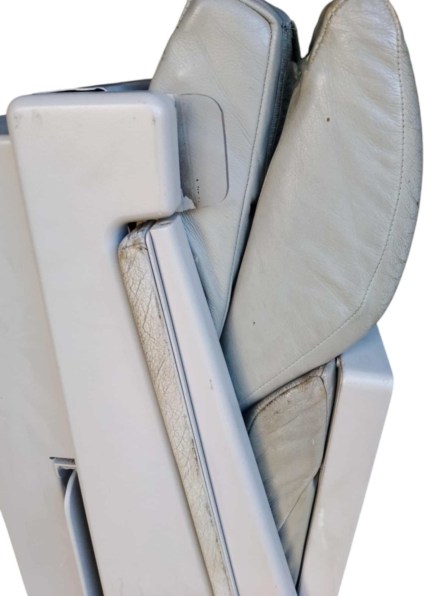 Airbus A330 Brussels Airlines Vintage Flight Attendant Seat Cabin Crew Jump Seat