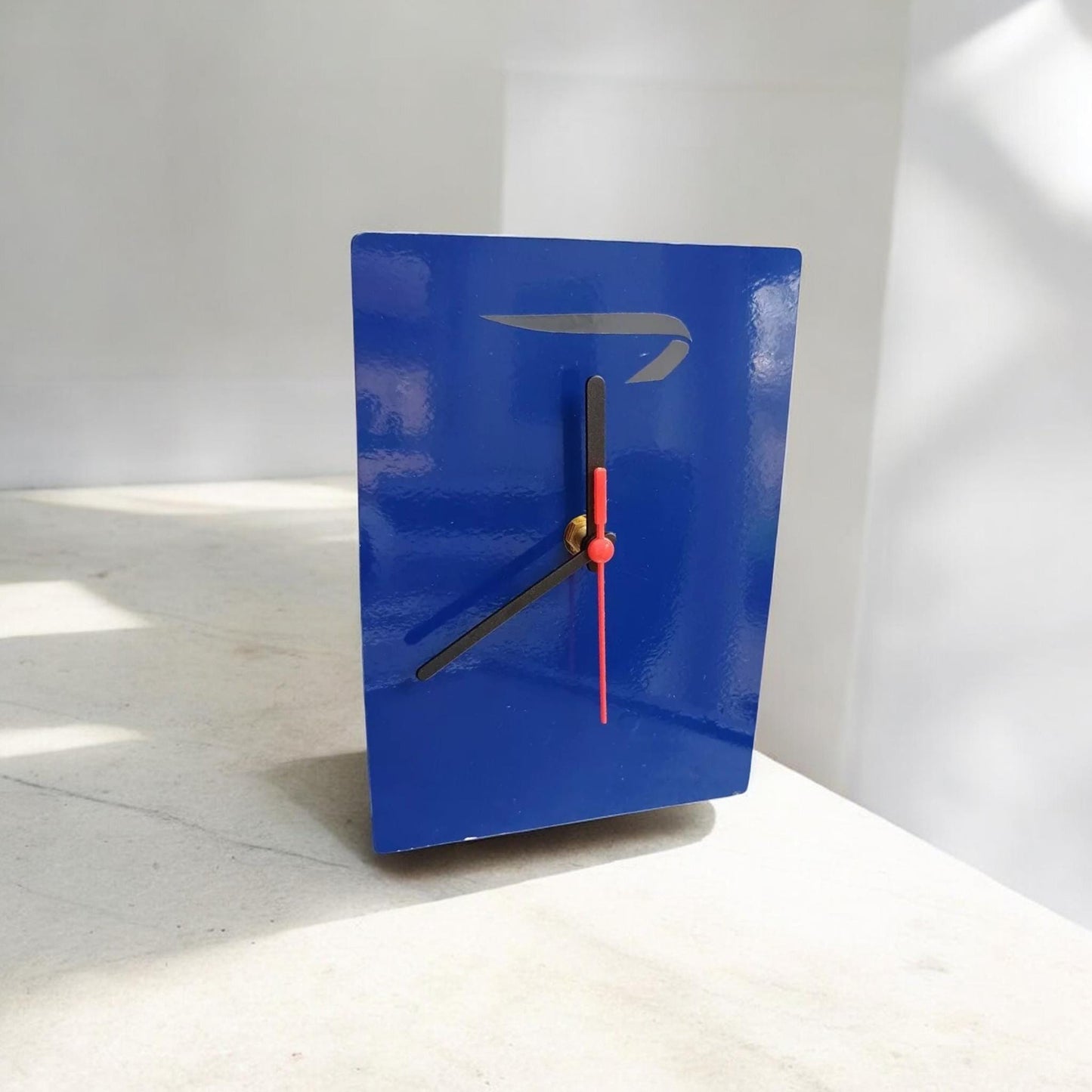 Aircraft Fuselage Clock Boeing 747 British Airways Aviation Gift Industrial Clock Decor
