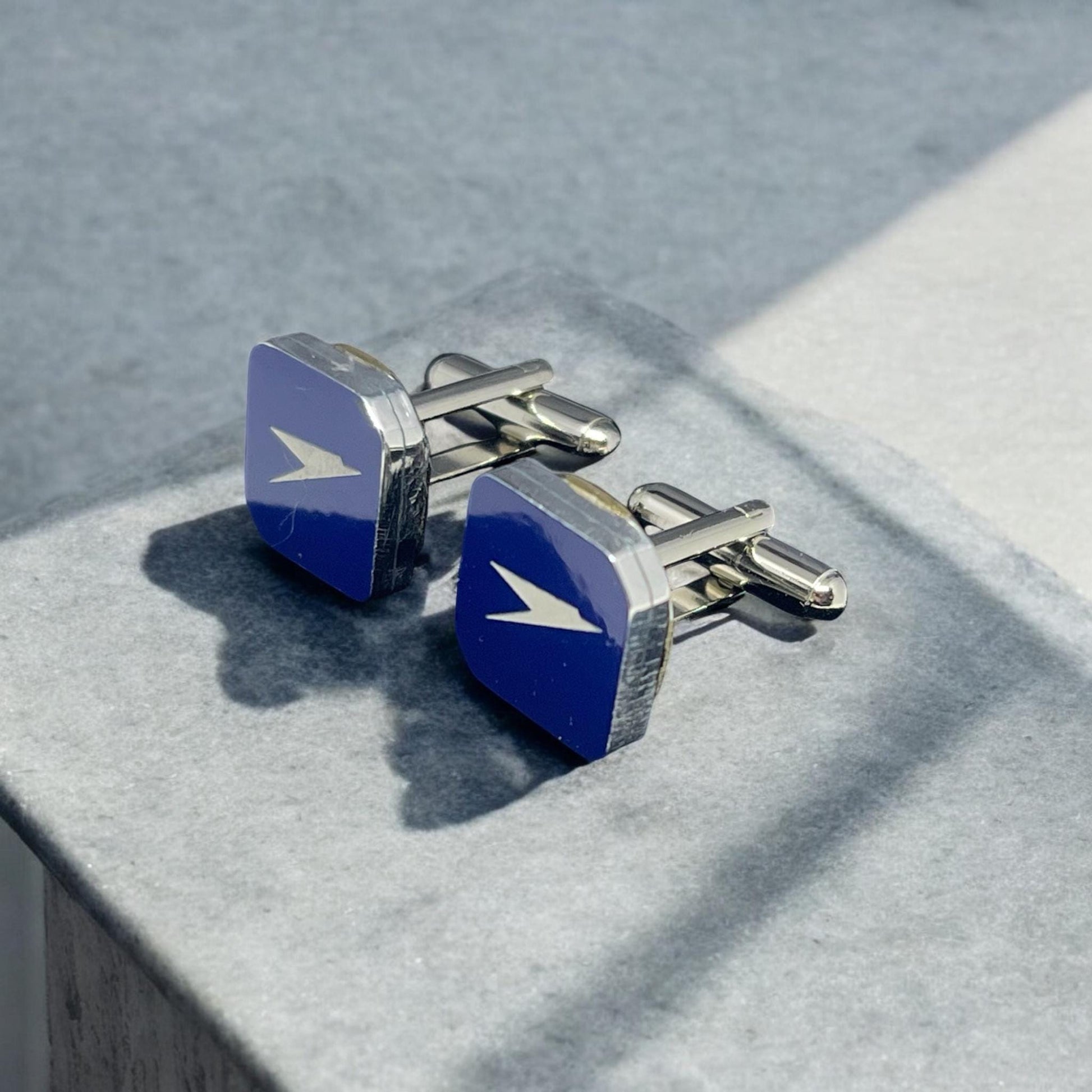 Aircraft Fuselage Cufflinks British Airways G-BYGC Boeing 747-400 BOAC Chelsea Rose Speedbird