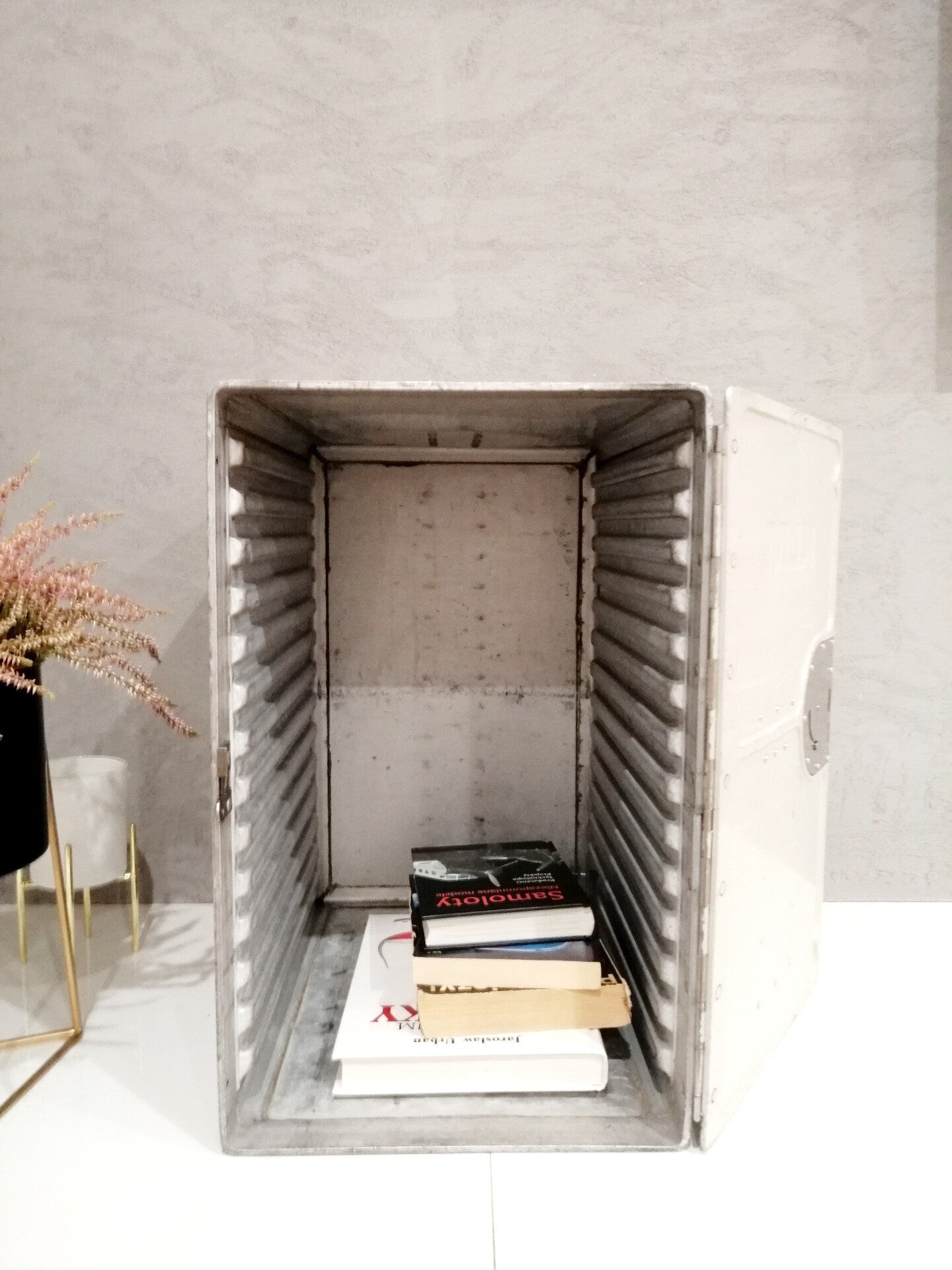 KLM Original Airline Container, Aircraft Box, Airplane Unit Cabinet, KSSU Standard, Industrial Design