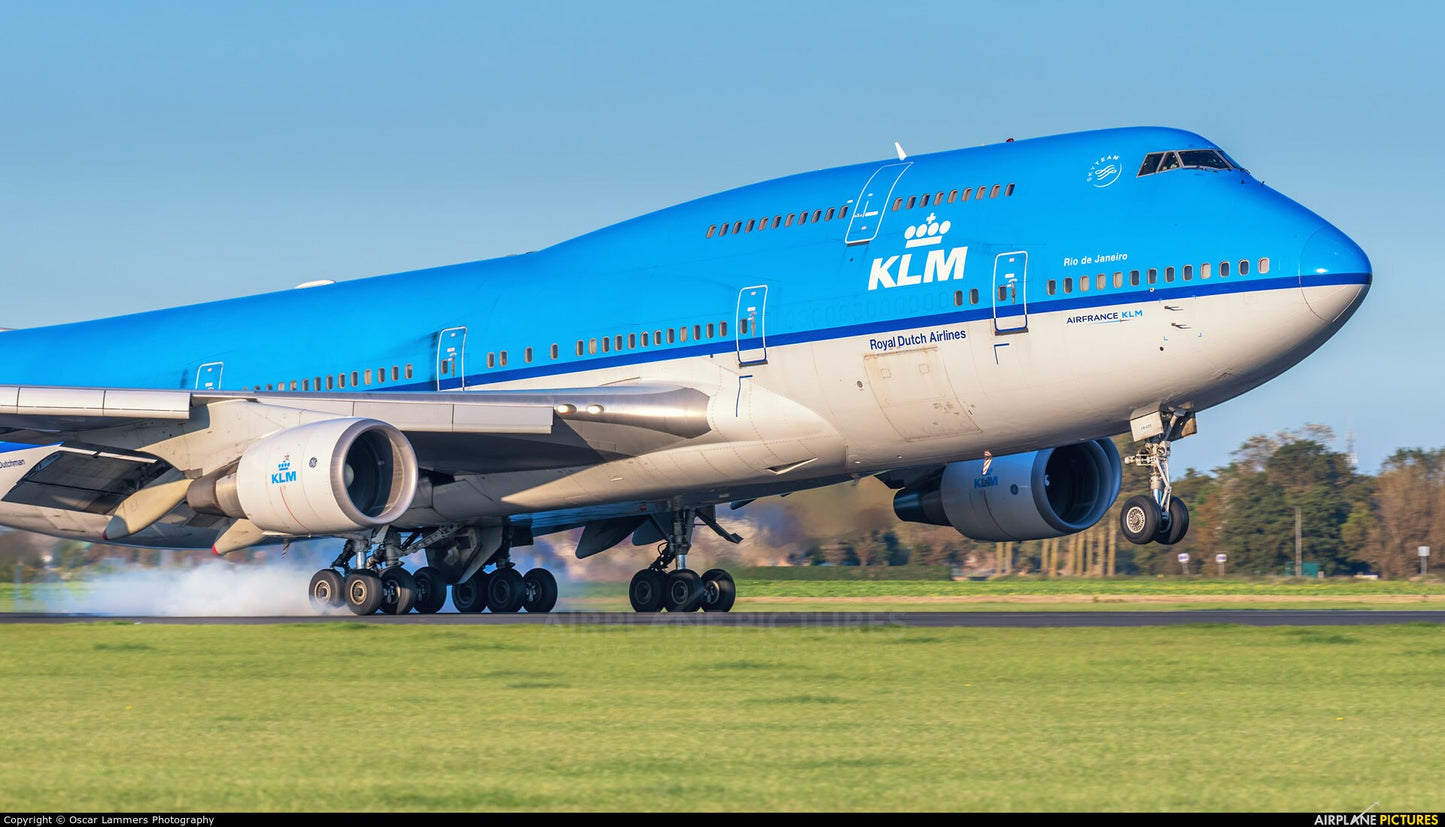 Boeing 747 Authentic Cabin Crew Jump Seat from KLM Royal Dutch Airlines -  Boeing 747 PH-BFR Flight Attendant Seat, Aviation Furnitures