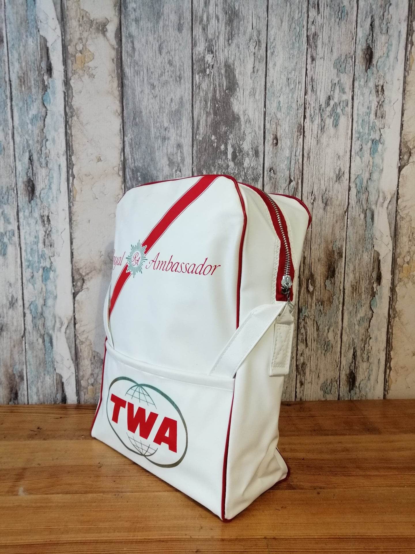 Vintage TWA Airlines 1960s Royal Ambassador Carry On Travel Bag - First Class Passenger Bag