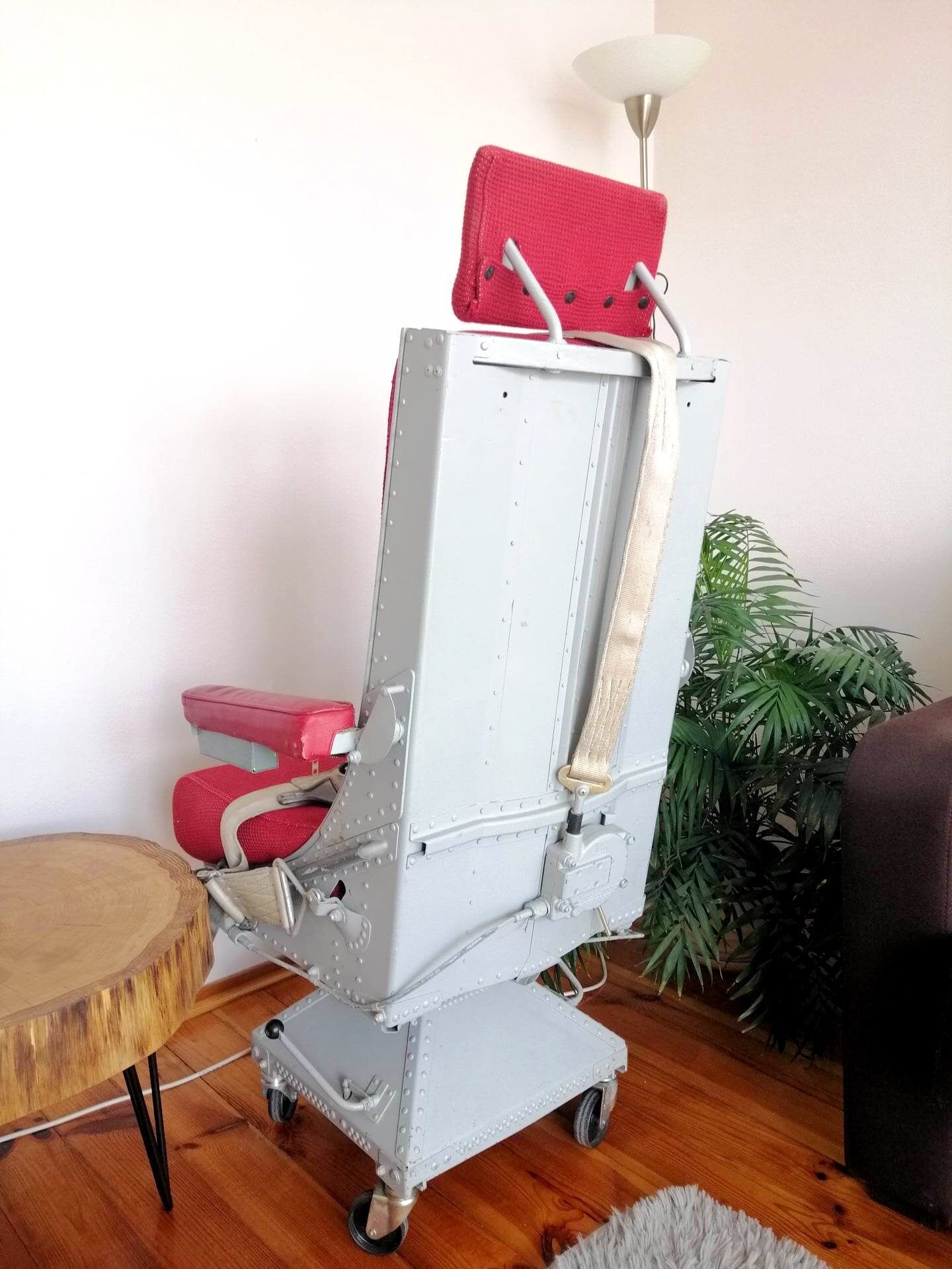 Authentic Missile Launch Control Center Chair 1960s - AM industries - Unique Office Desk Chair