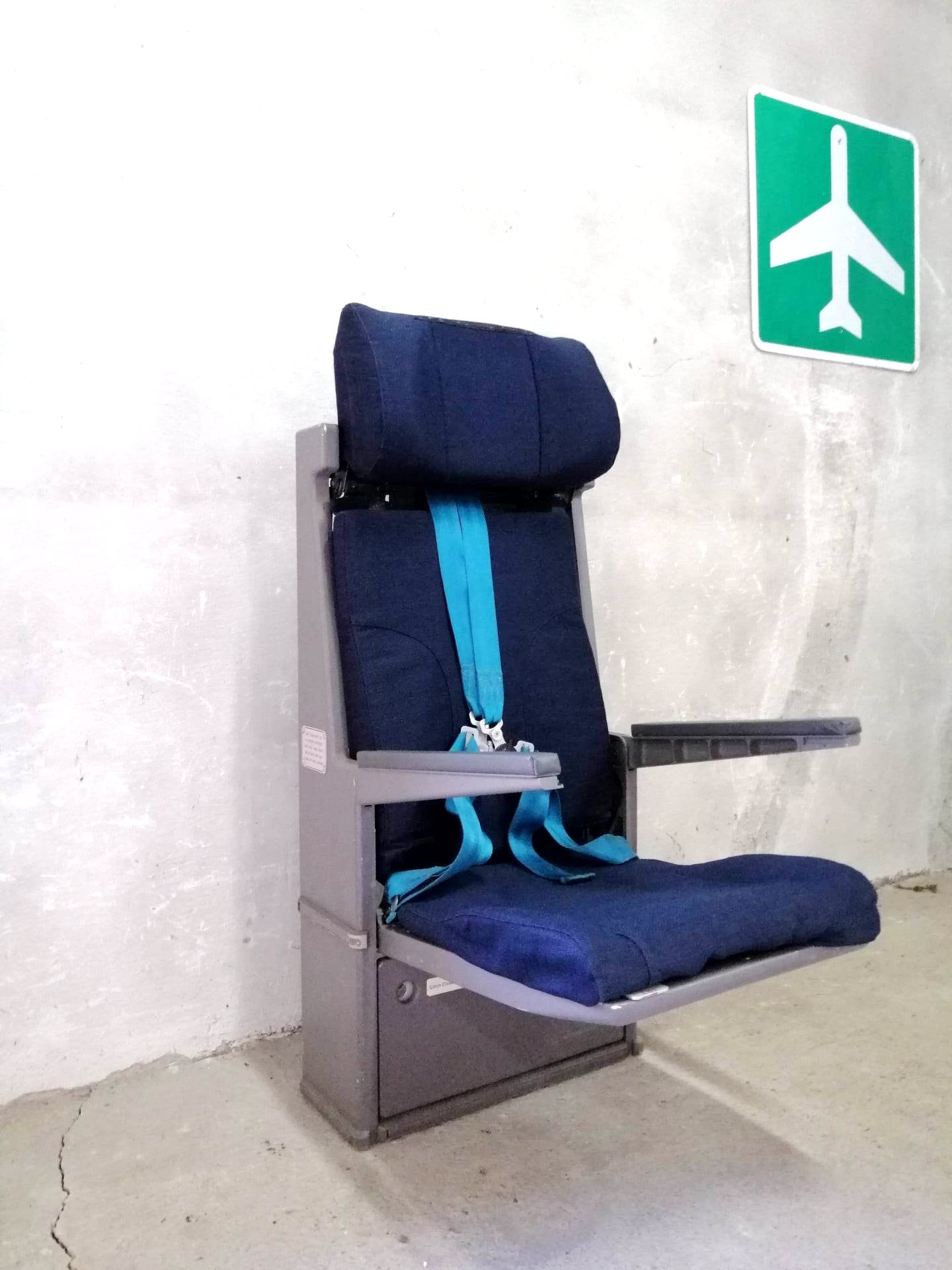 Boeing 747 Authentic Cabin Crew Jump Seat from KLM Royal Dutch Airlines -  Boeing 747 PH-BFR Flight Attendant Seat, Aviation Furnitures