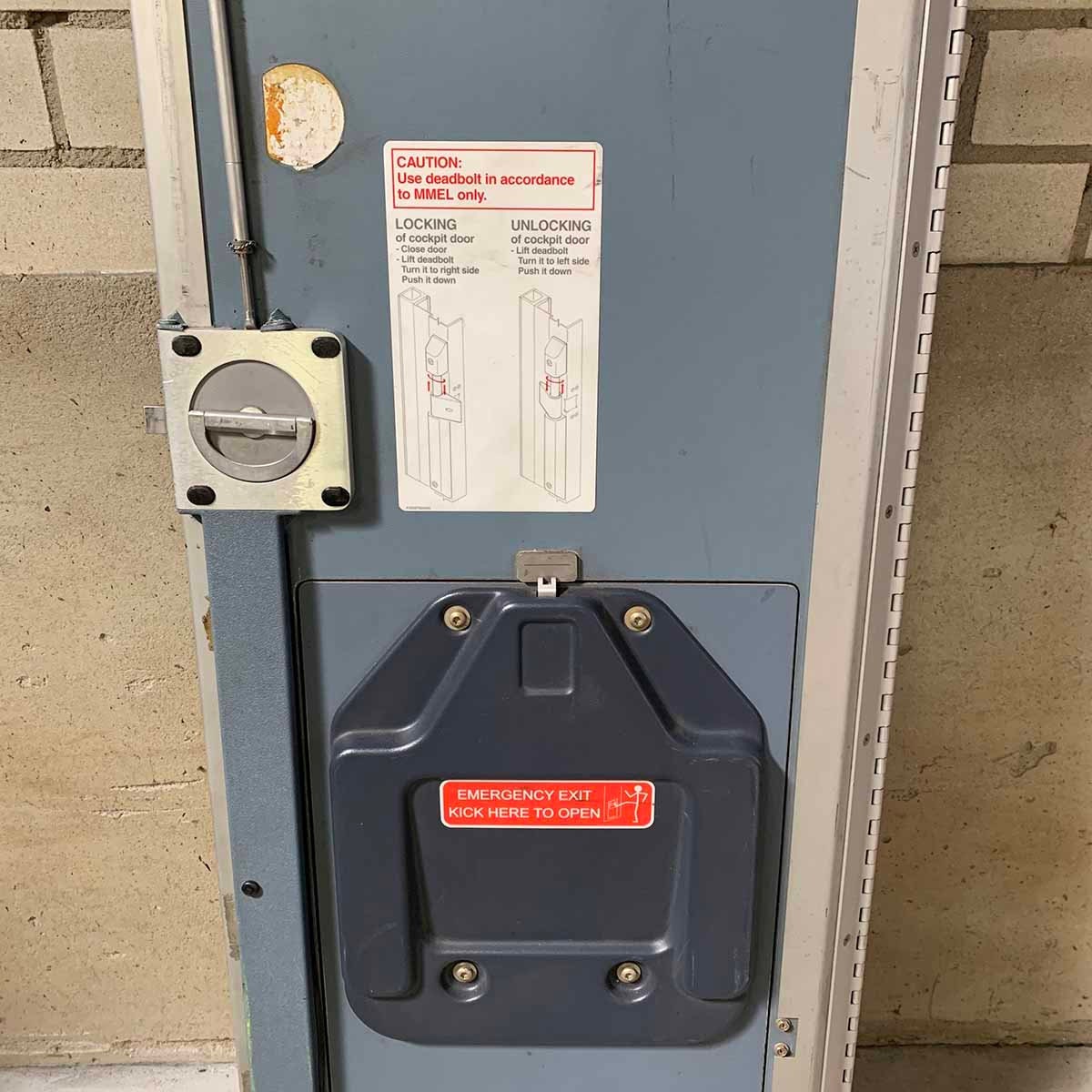 Cockpit Door | Air France | Airbus A340 F-GLZR | Flight Deck Aircraft Cockpit Door