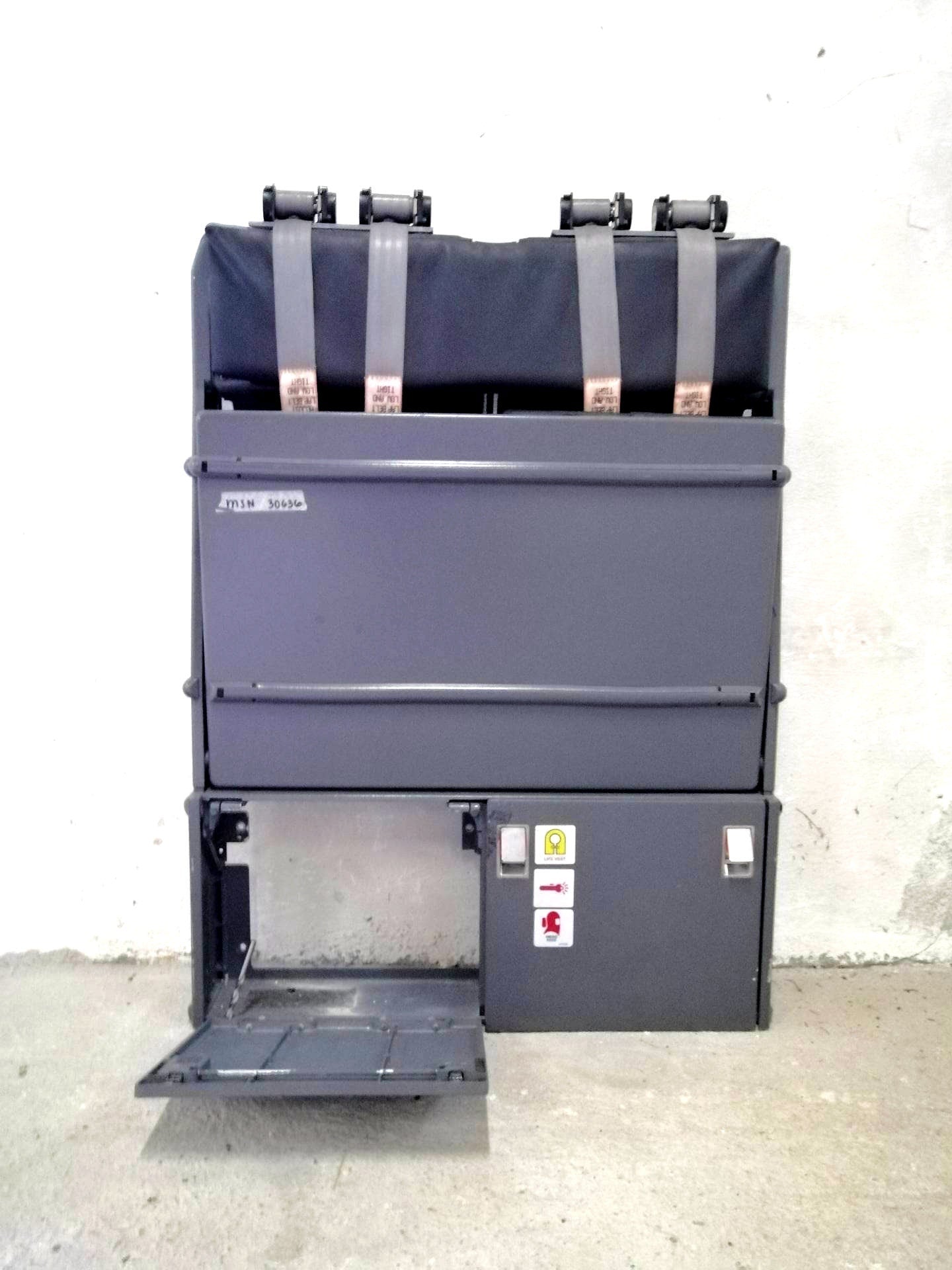 Boeing 737 Authentic Cabin Crew Double Jump Seat from Sriwijaya Air, MSN 30636, Flight Attendant Seat, Aviation Furnitures