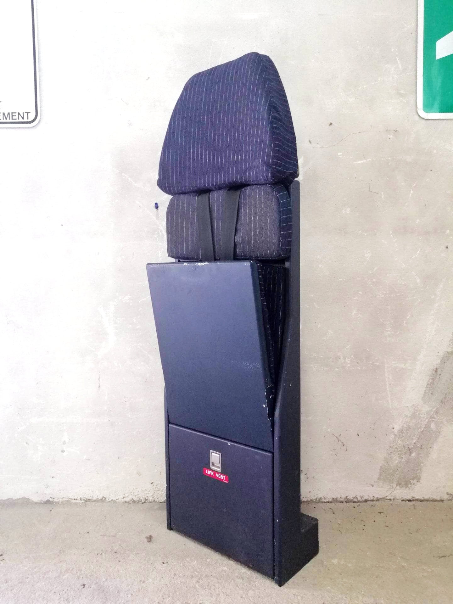 Airbus A330 Authentic Cabin Crew Jump Seat from Tap Air Portugal, MSN 317, Reg: CS-TOK,  Flight Attendant Seat, Aviation Furnitures