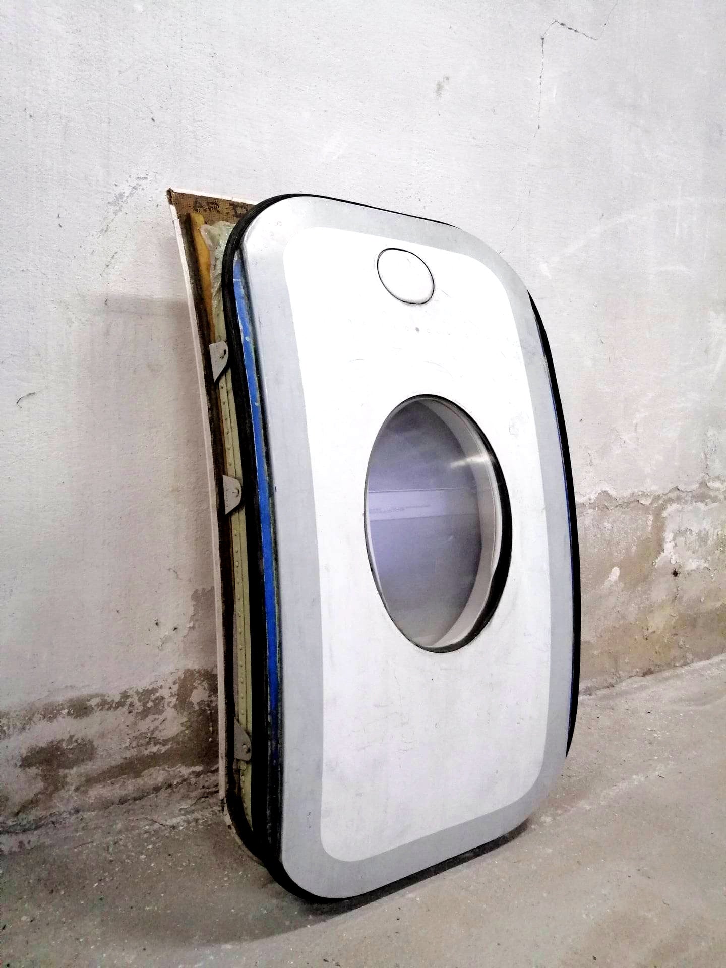 Fokker 100 Over Wing Emergency Exit Door