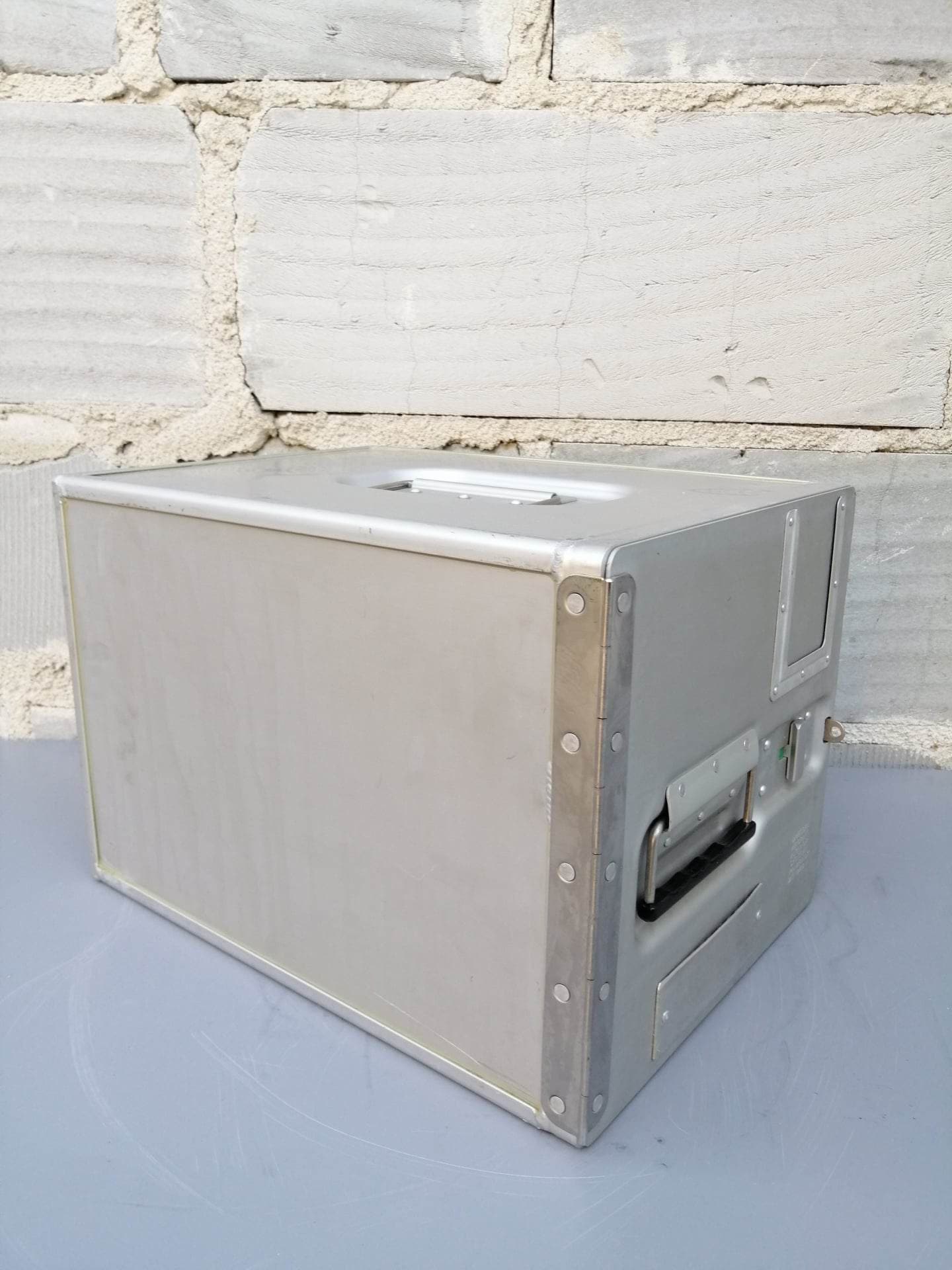 Airline Ice Container | Airplane Box | Driessen PLL LOT | Galley Container Aircraft Ice Box