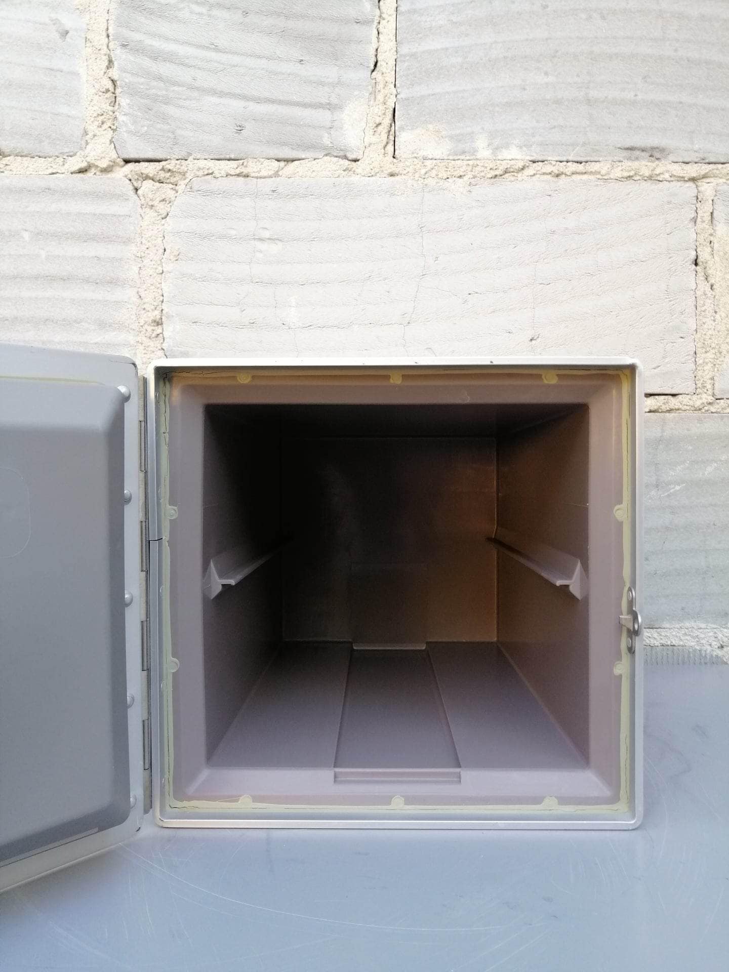 Airline Ice Container | Airplane Box | Driessen PLL LOT | Galley Container Aircraft Ice Box