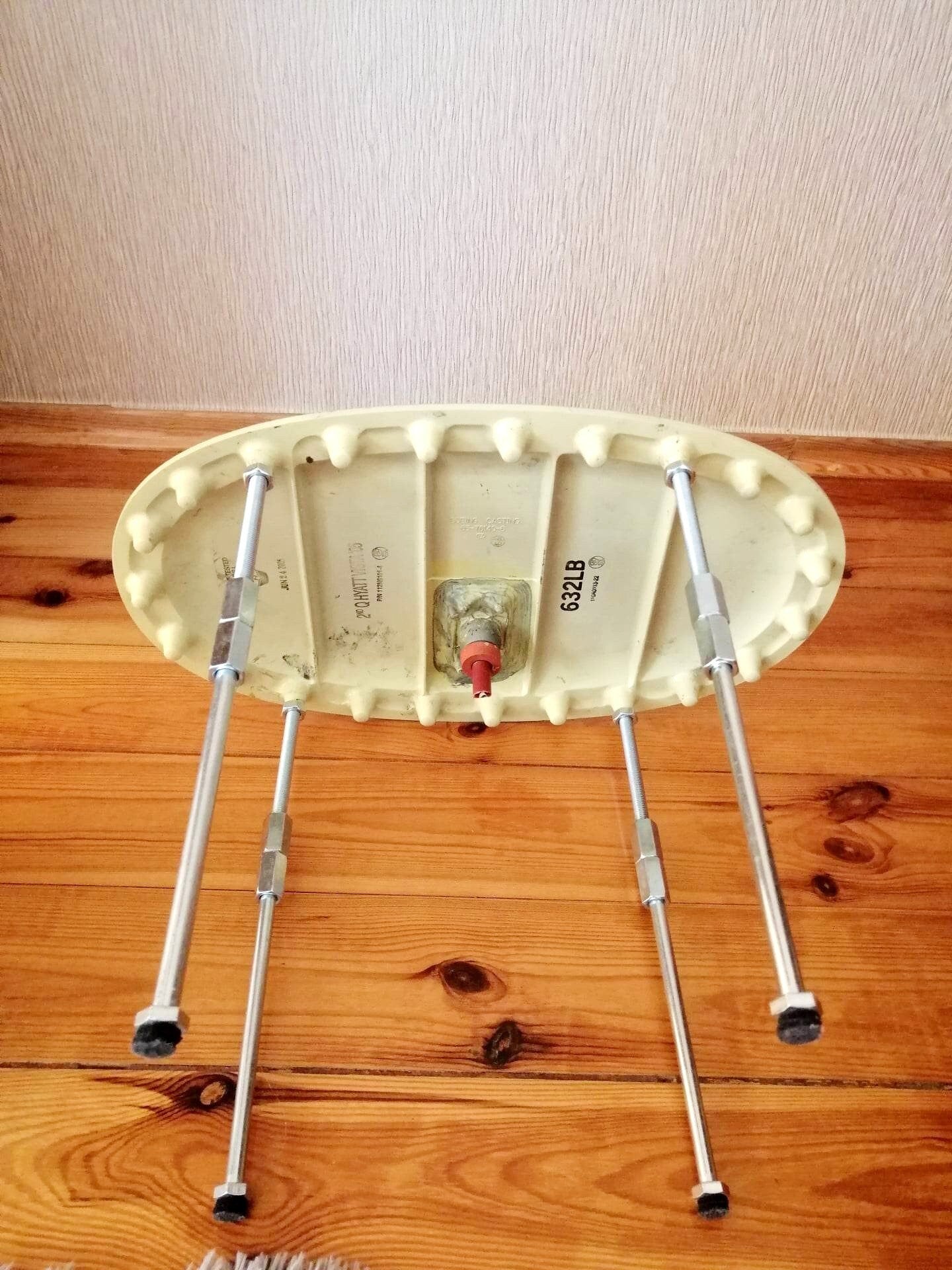 Aviation Side Table, Aircraft Coffee Table, Side Table Made of Boeing 737 Fuel Tank Door Panel - B737 - D-AWBC SAS / Privatair