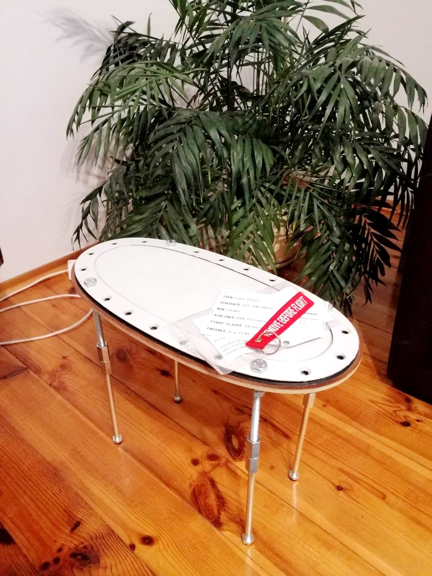 Aircraft Side Table | Aircraft Coffee Table Made of Boeing 737 Fuel Tank Door Panel | B737 - D-AWBC SAS / Privatair