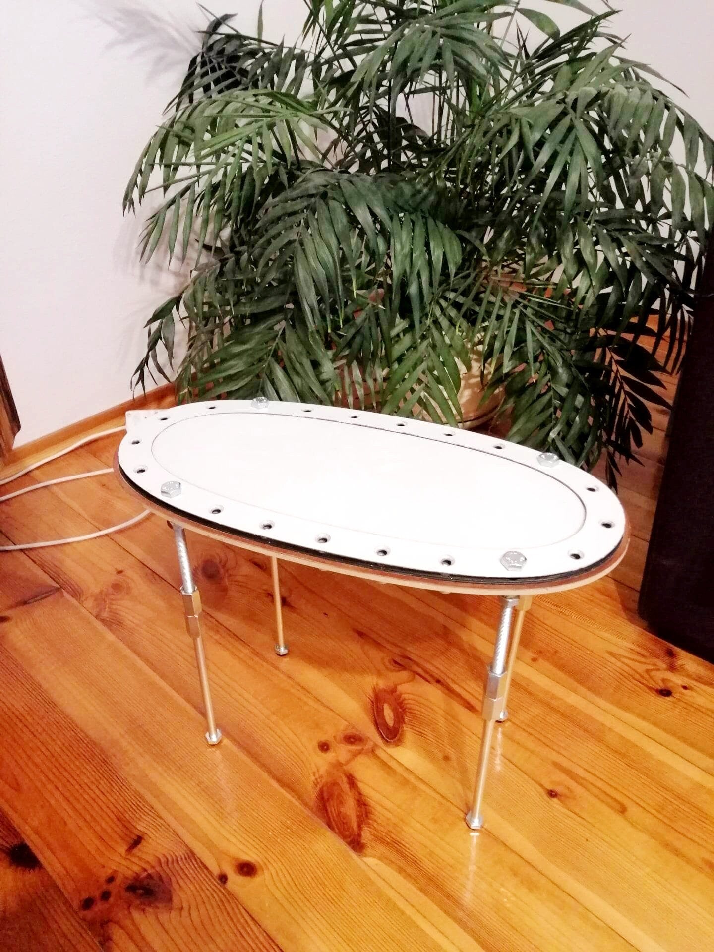 Aircraft Side Table | Aircraft Coffee Table Made of Boeing 737 Fuel Tank Door Panel | B737 - D-AWBC SAS / Privatair