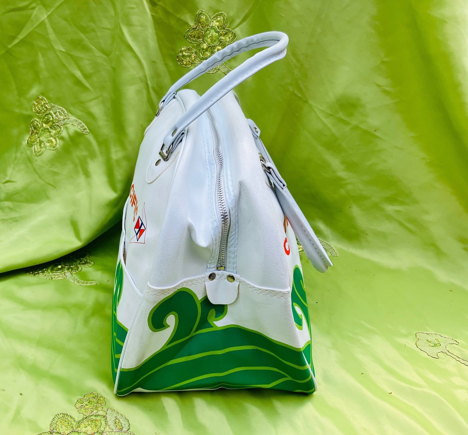 Cathay Pacific Vintage Leather Travel Bag | Flight Bag | Flight Attendants Bag | Aviation Gift