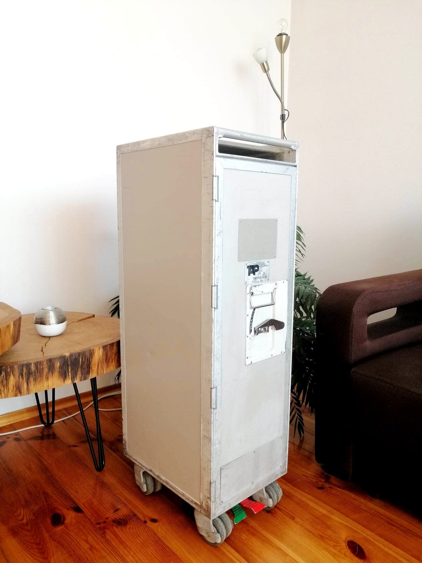 Original Airplane Galley Half Size Cart with Accessories | Airline Galley Trolley TAP Portugal | Driessen