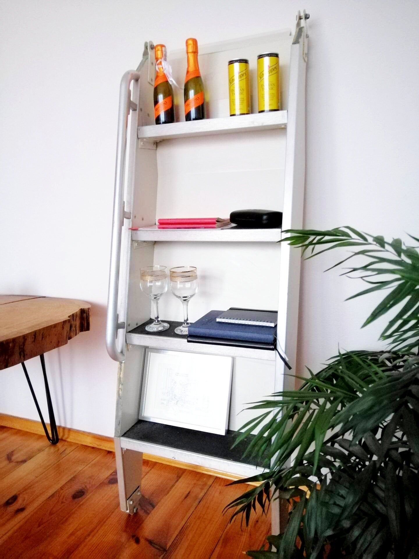 British Airways Boeing 747 G-BYGD Crew Rest Stairs | Aviation Display Shelf Racks | Aviation Furnitures