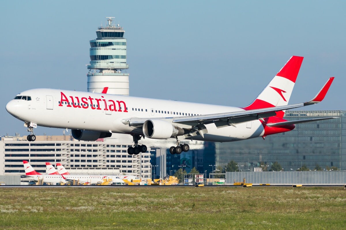 Aircraft Office Chair Boeing 767 Austrian OE-LAW