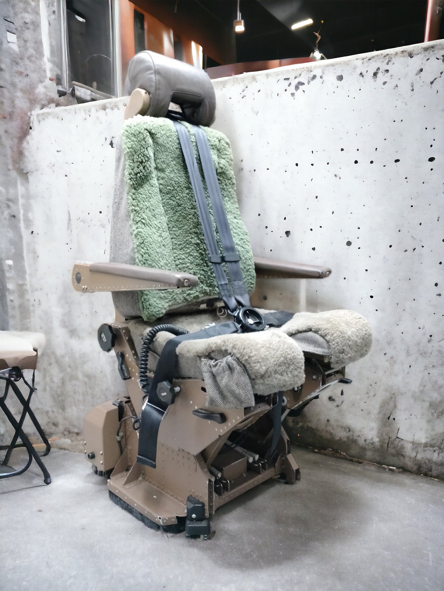 Boeing 777 British Airways G-ZZZA Co Pilot Seat IPECO Sir Frank Whittle | Original Flight Deck Seat | Office Desk Chair | Worldwide Shipping