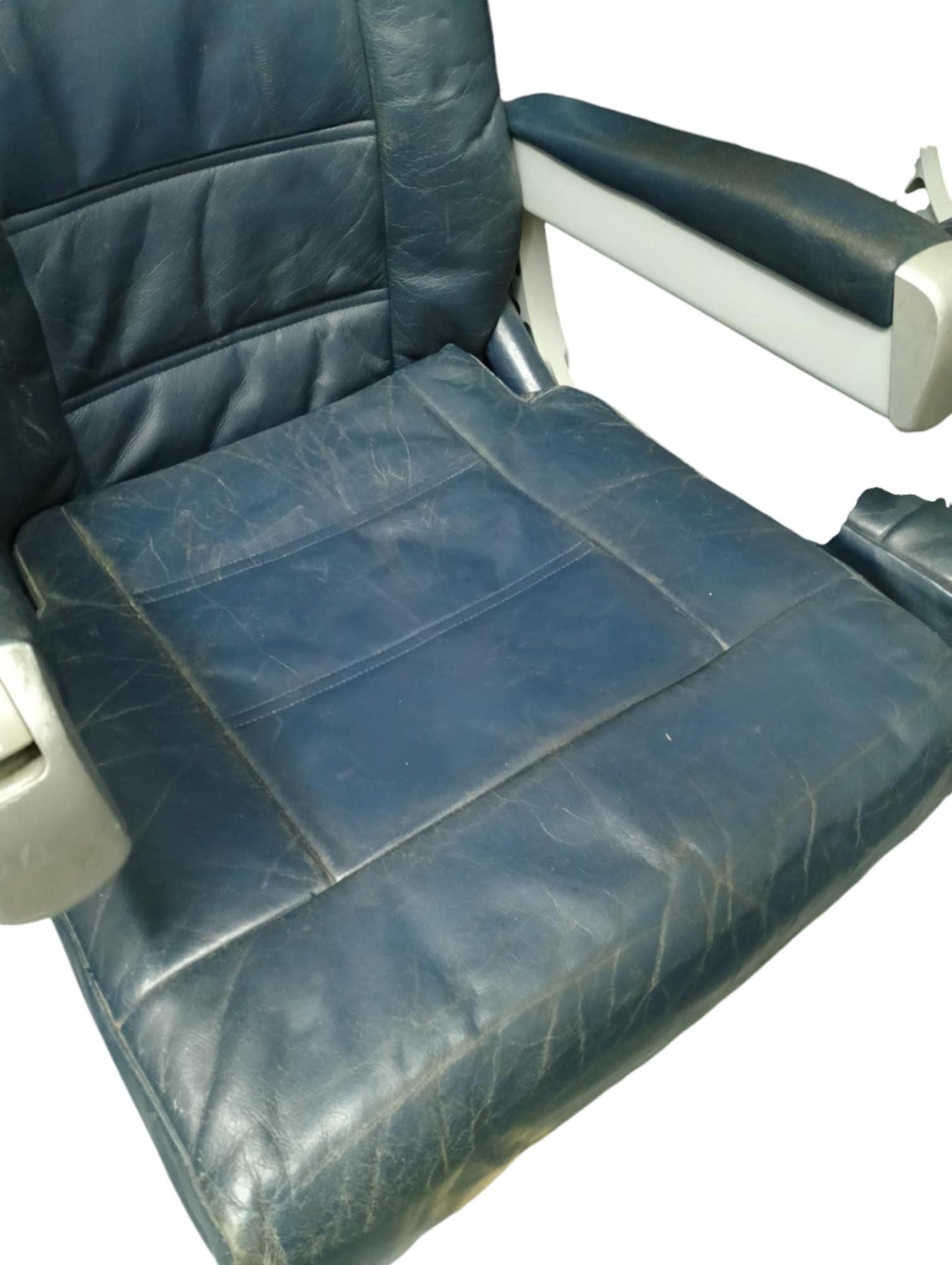 Vintage Bombardier Dash-8 Double Aircraft Seats – Aviation Furniture