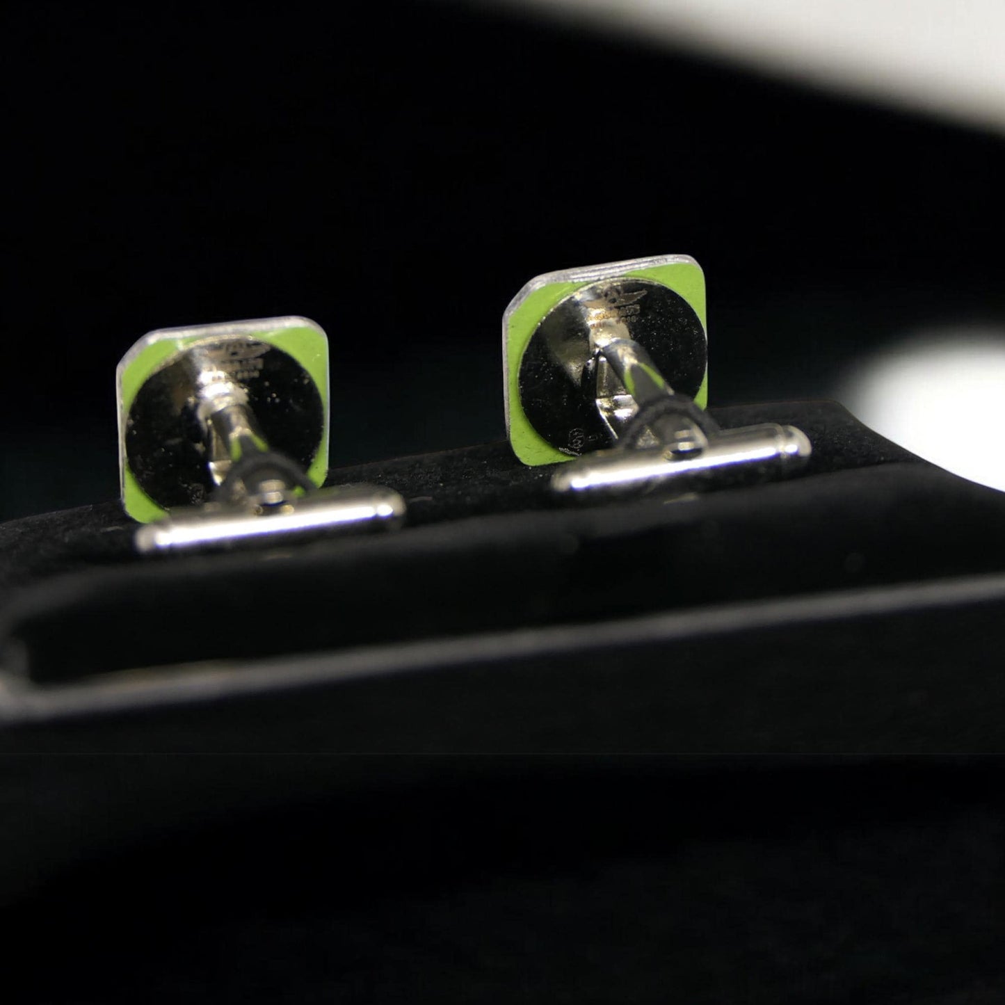 Aircraft Fuselage Cufflinks Bi Color British Airways G-CIVM Boeing 747 Waves and Cranes Speedbird