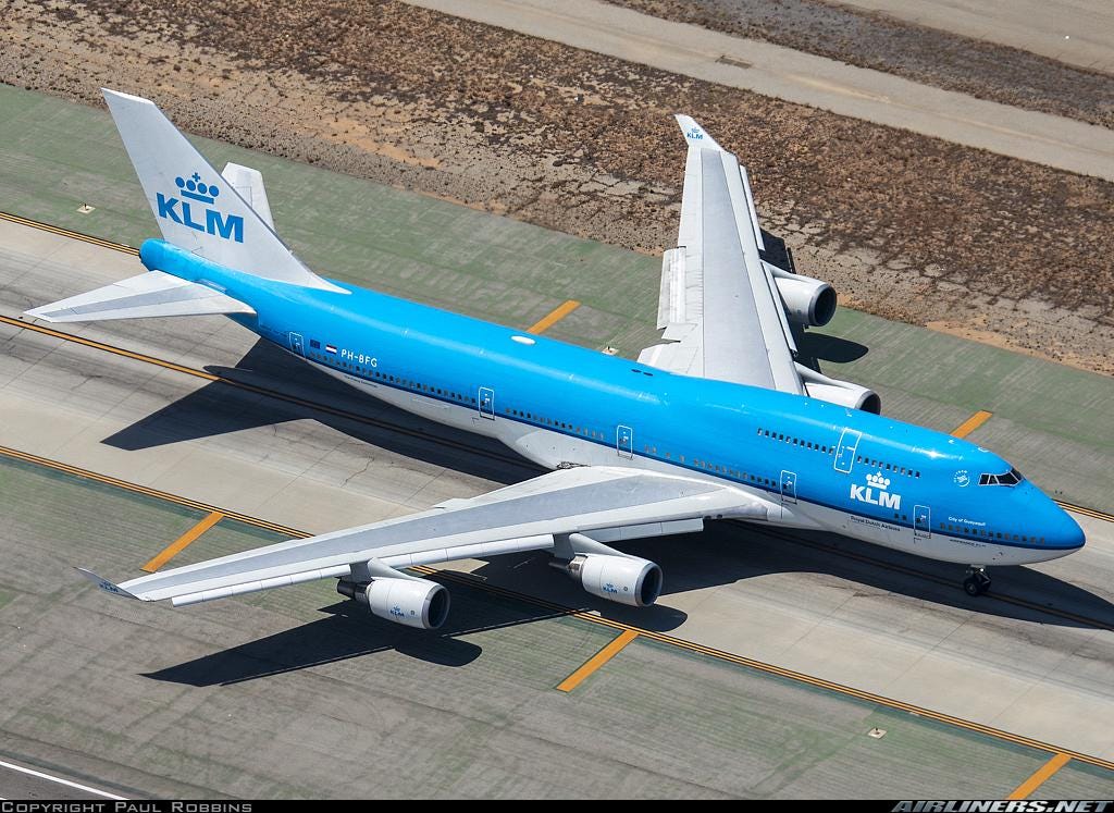 KLM Boeing 747 PH-BFG Aircraft Blue Fuselage Clock