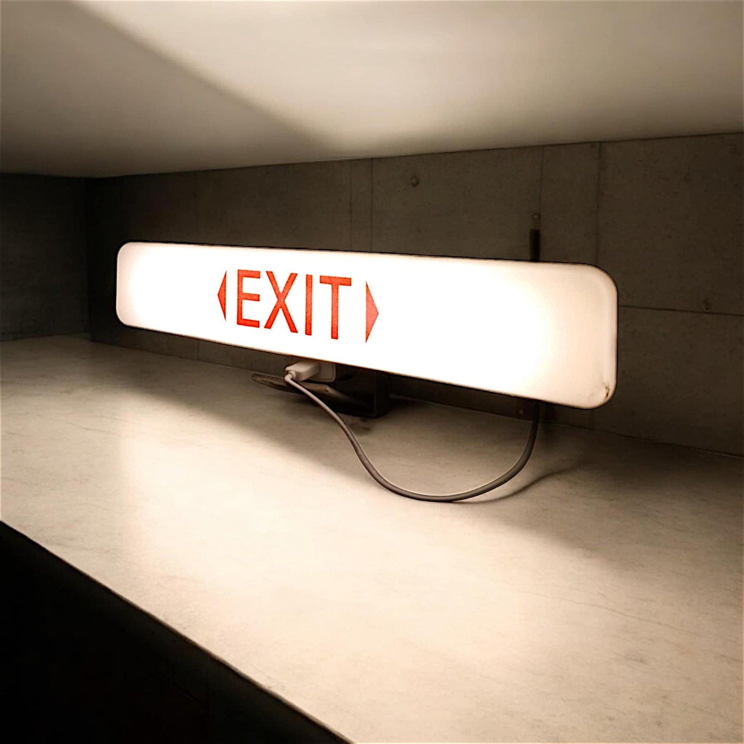 Authentic Aviation Exit Sign Fokker 50 Aircraft Light