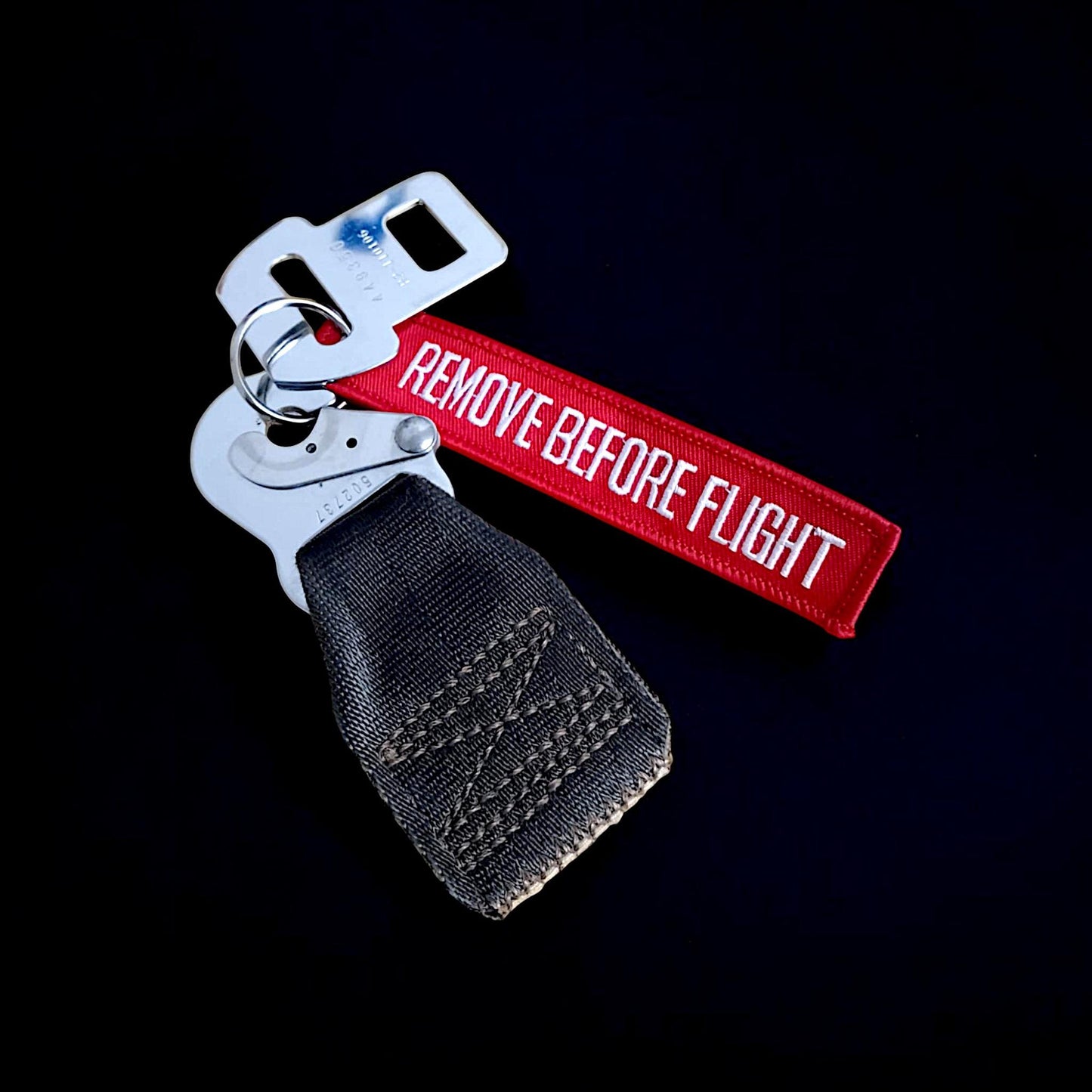 Original Aviation Keychain Made of Boeing 747 Seat Belt Buckles and Remove Before Flight Tag Aviation Gift