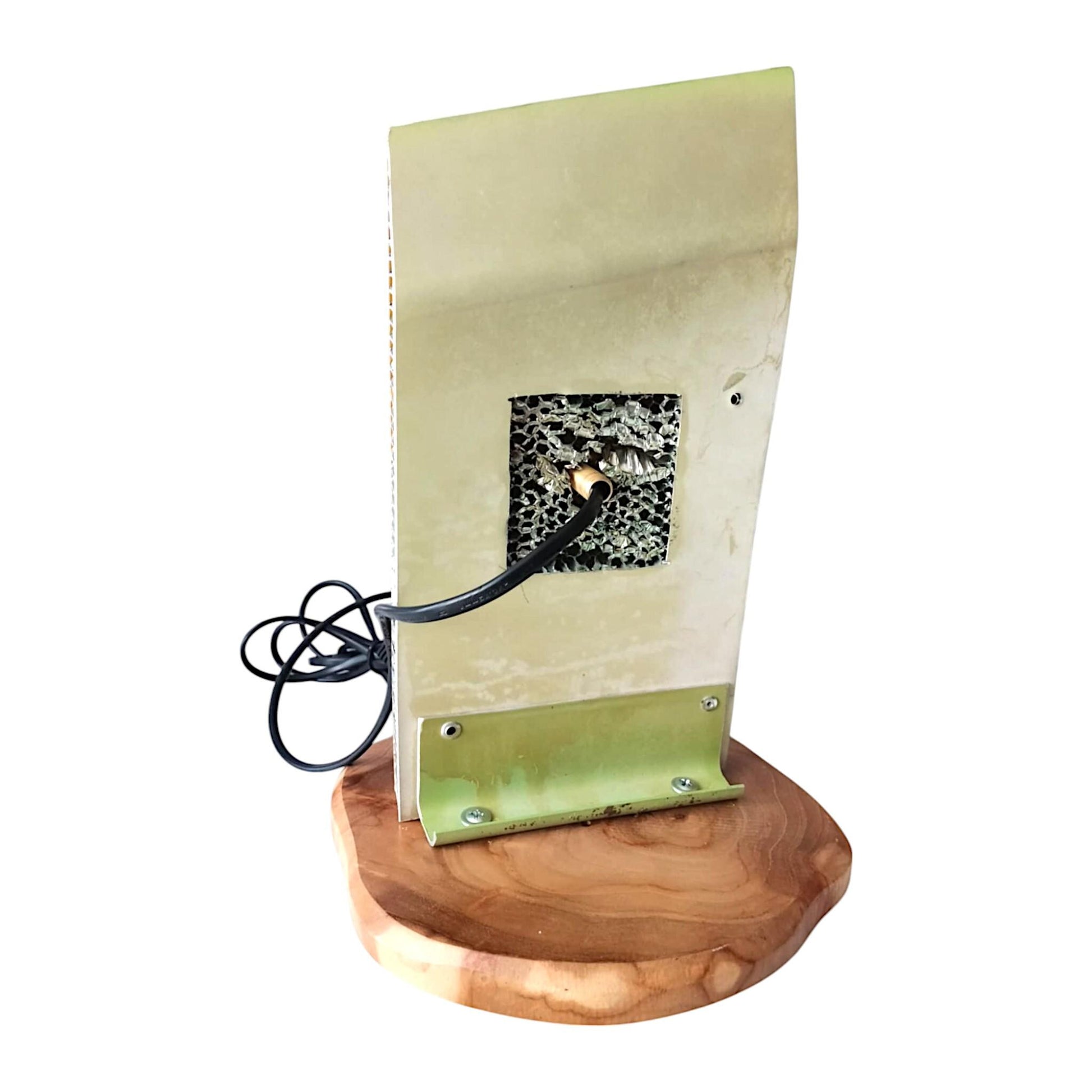 Boeing 747 British Airways Aviation Desk Lamp Made from Aircraft Fuselage Skin