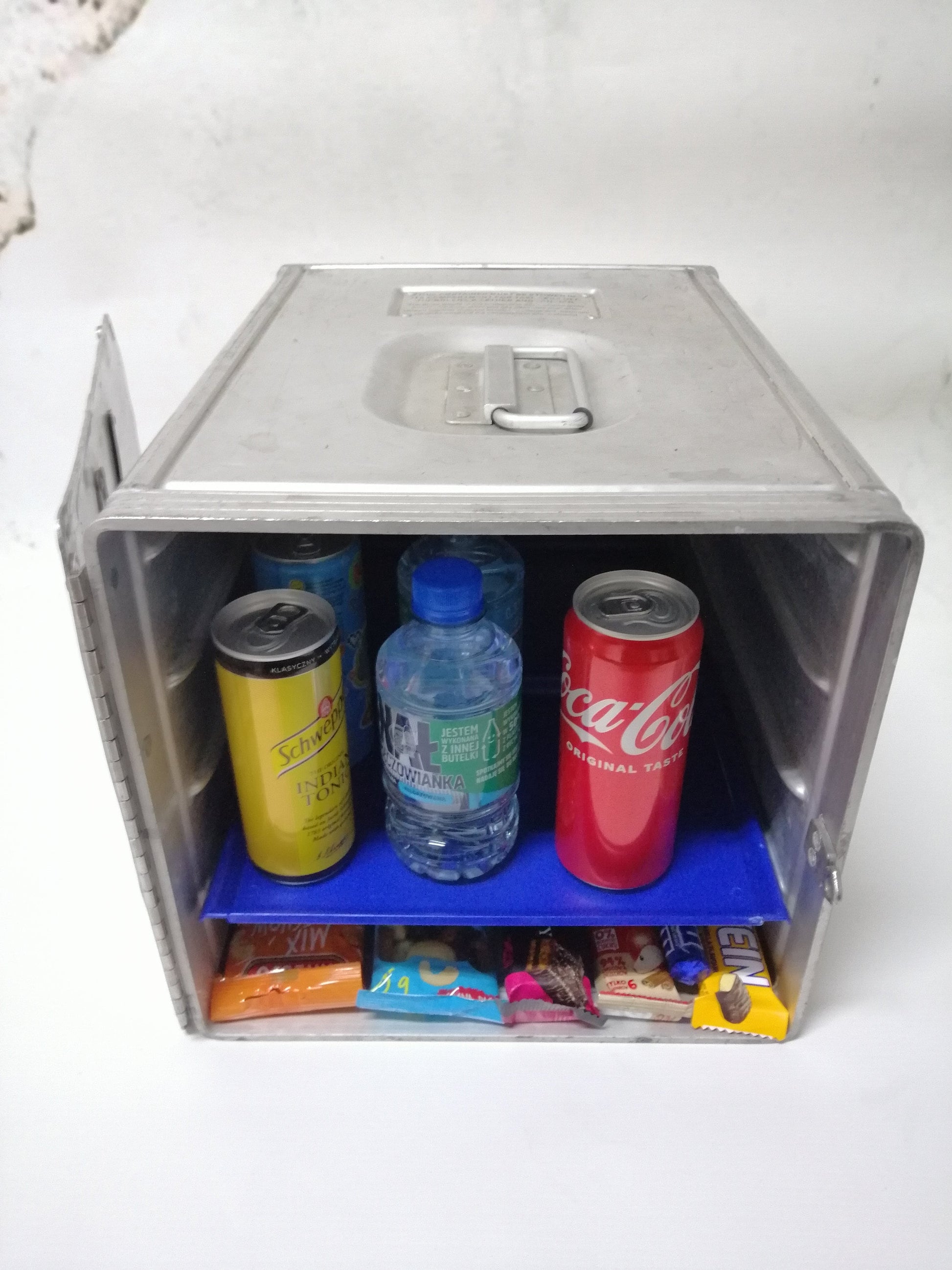 Box of 100 Original Airline Serving Trays Catering Trays for Airline Trolleys - Airplane Carts and Containers Units - Air Pullmantur - ATLAS