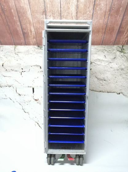 Box of 100 Original Airline Serving Trays Catering Trays for Airline Trolleys - Airplane Carts and Containers Units - Air Pullmantur - ATLAS